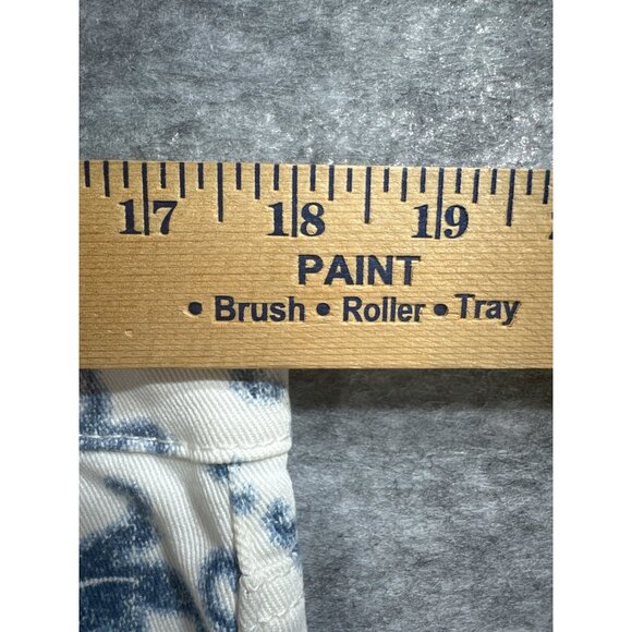 Ralph Lauren Jeans Womens Size 14 Blue White Patterned Jeans Never worn MSRP $11 - Picture 4 of 8